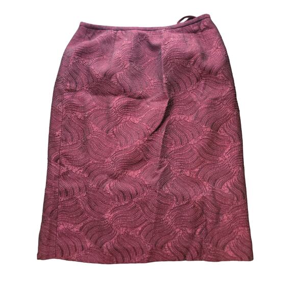 Amanda Smith Dresses & Skirts - Amanda Smith size 10 maroon knee length skirt